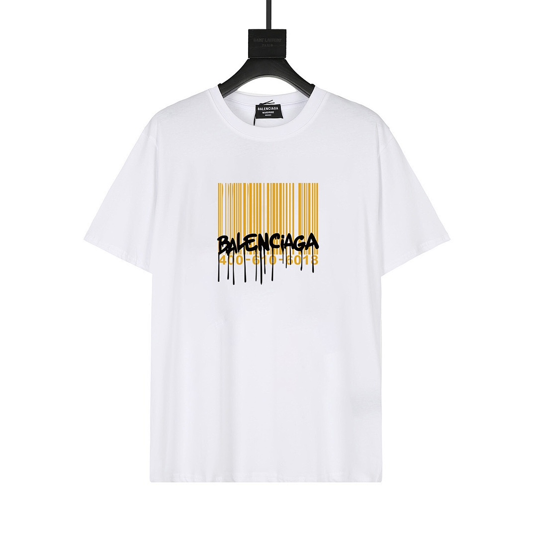 Balenciaga T-Shirt Style 156 detail view 1