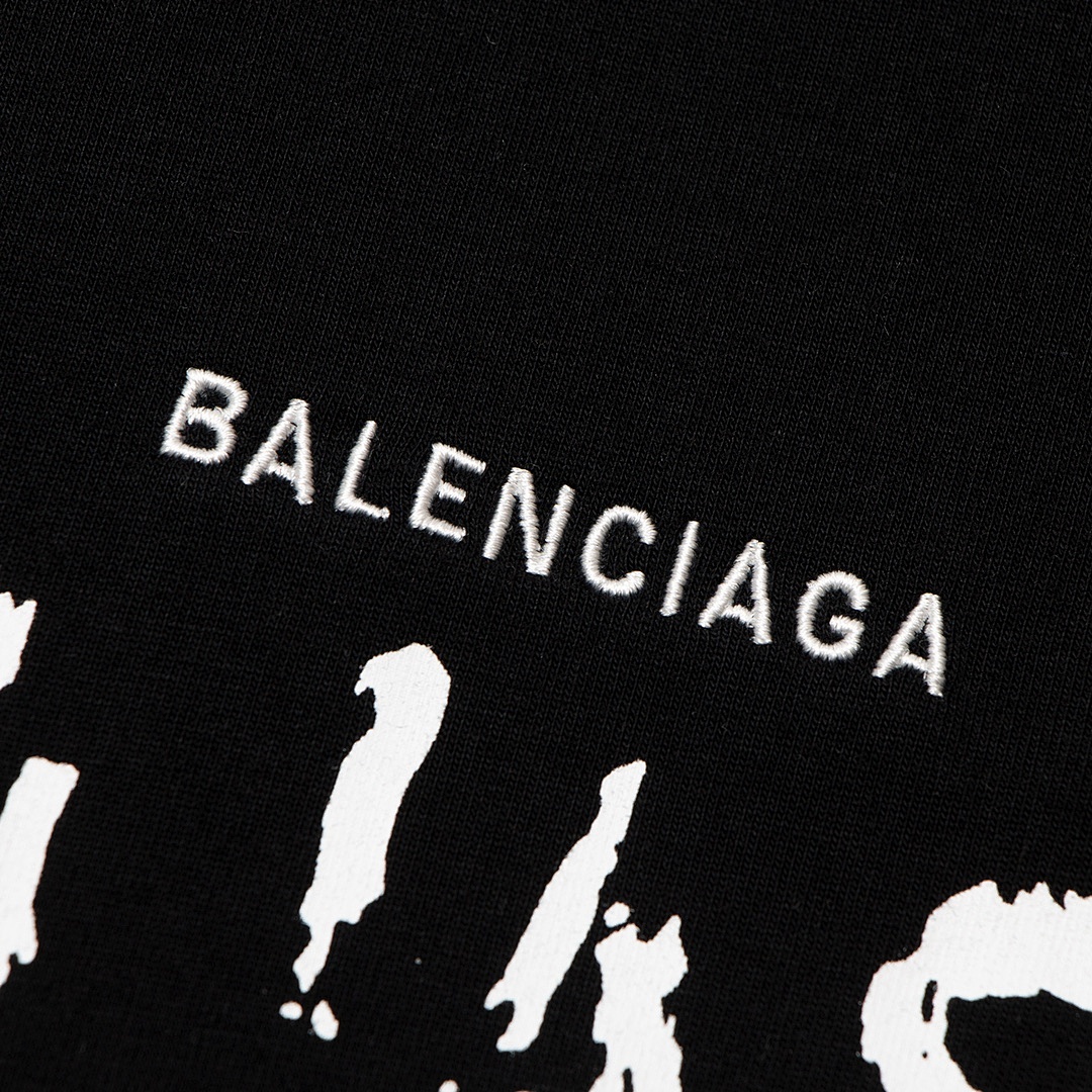Balenciaga T-Shirt Style 157 main view