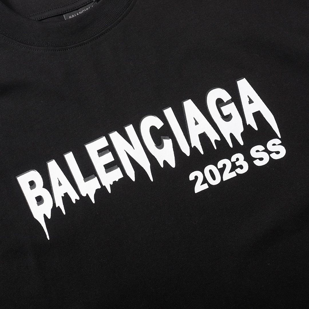 Balenciaga T-Shirt Style 165 detail view 6