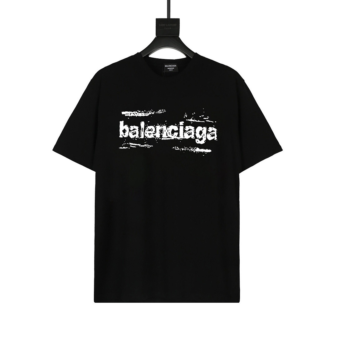 Balenciaga T-Shirt Style 168 detail view 1