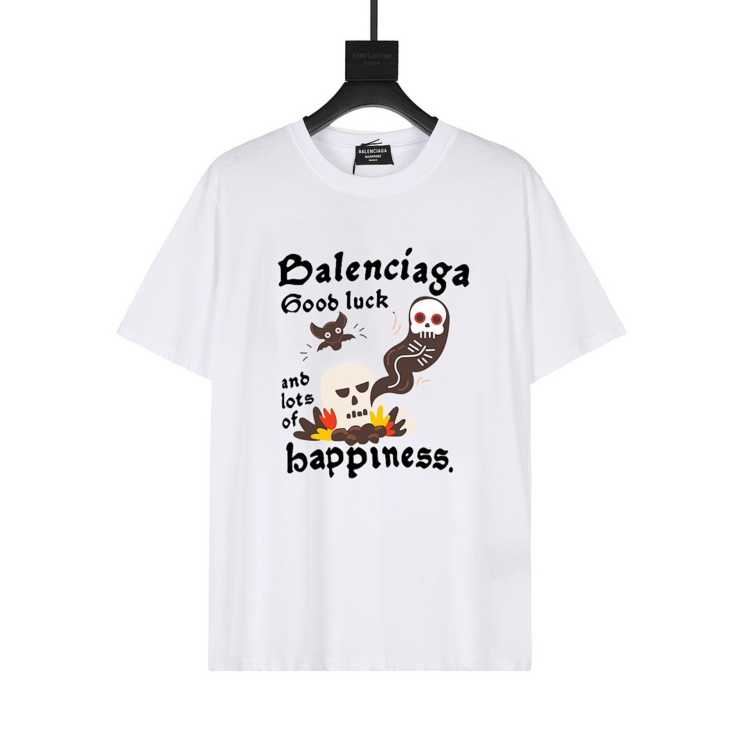 Balenciaga T-Shirt Style 176 detail view 1