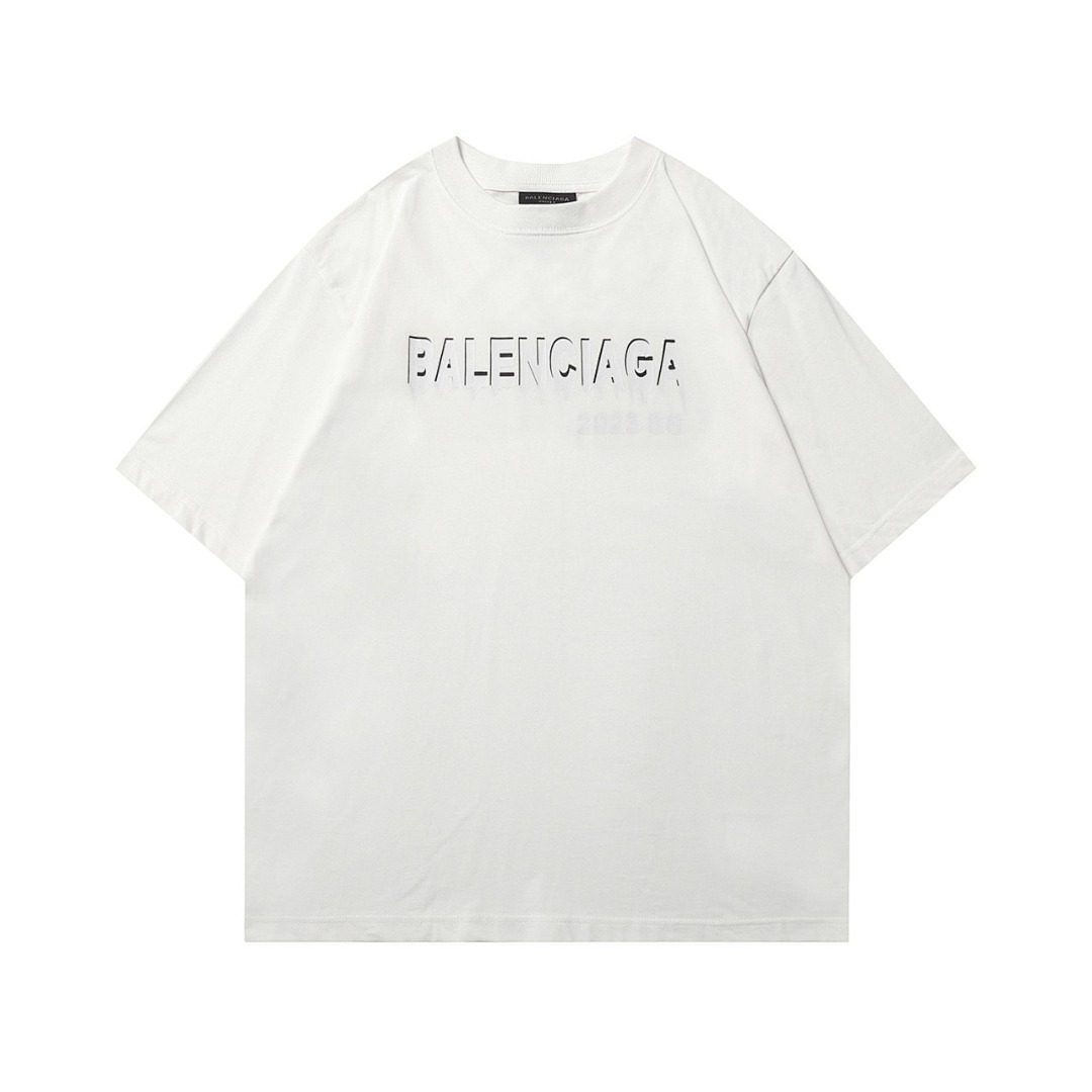 Balenciaga T-Shirt Style 177 detail view 6