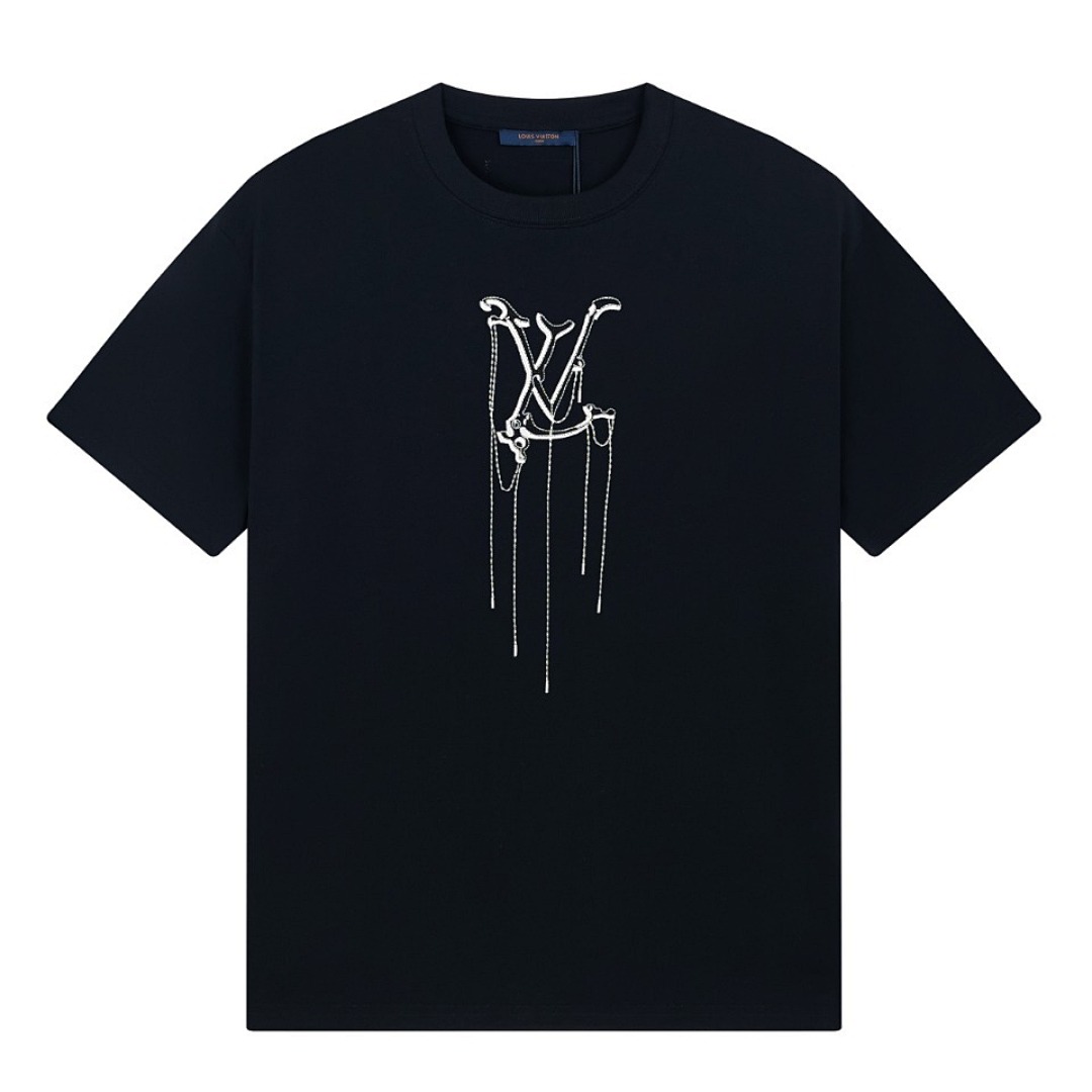 Louis Vuitton T-Shirt Style 090 detail view 2