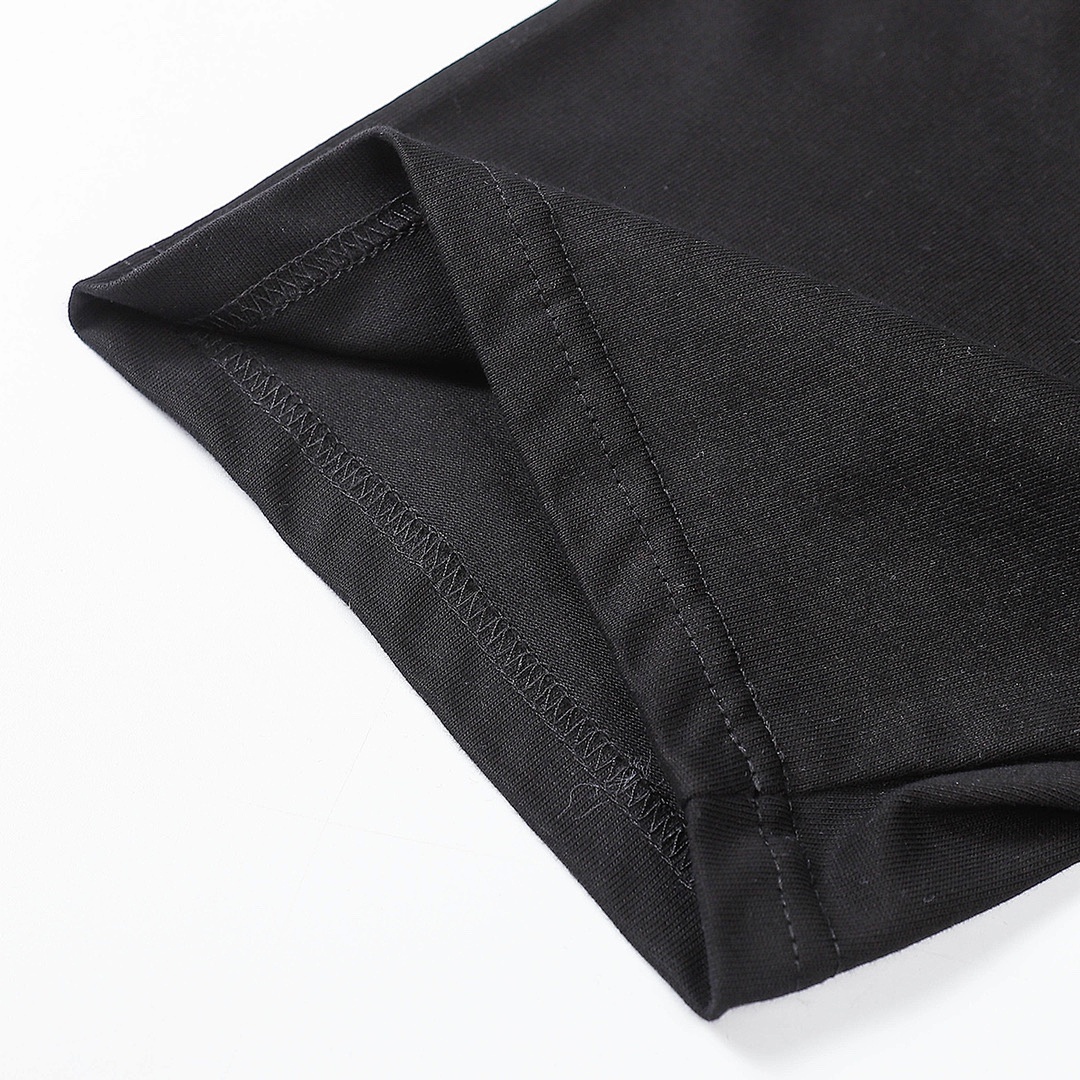 Louis Vuitton T-Shirt Style 094 detail view 1