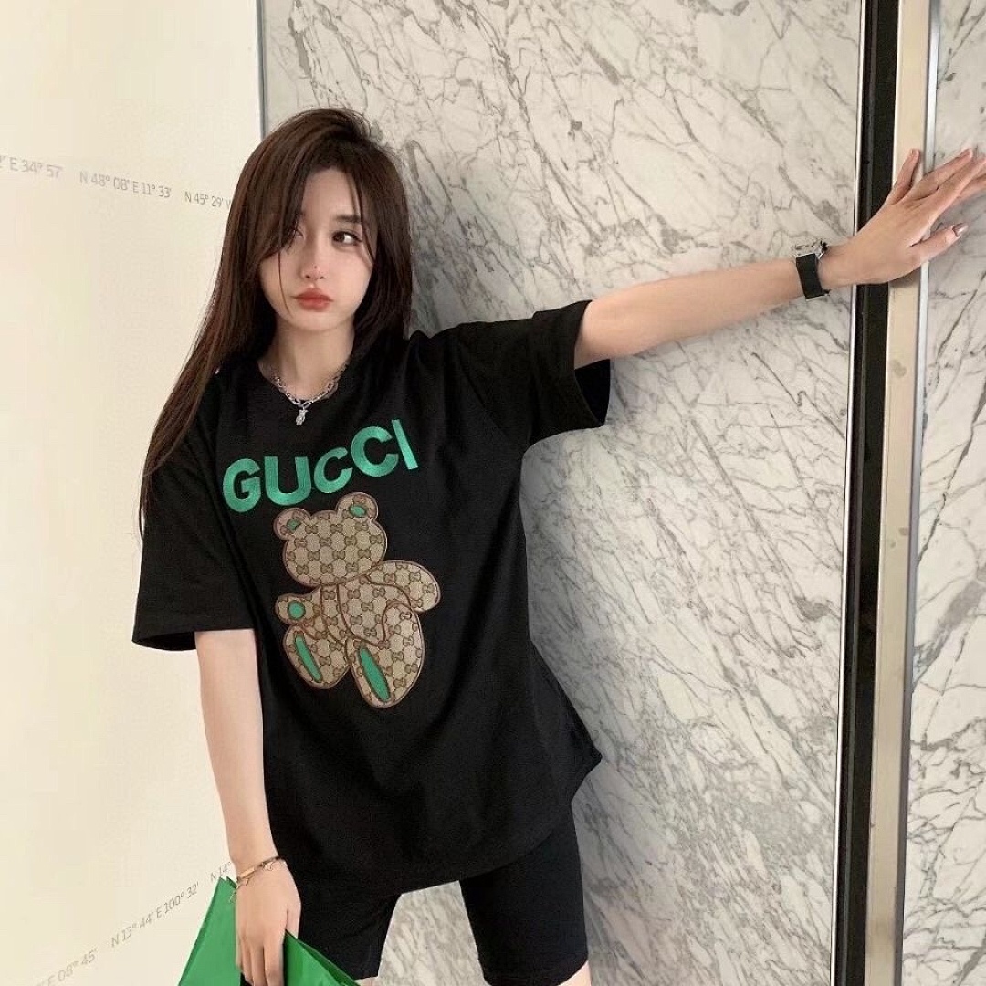 Gucci T-Shirt Style 214 detail view 1