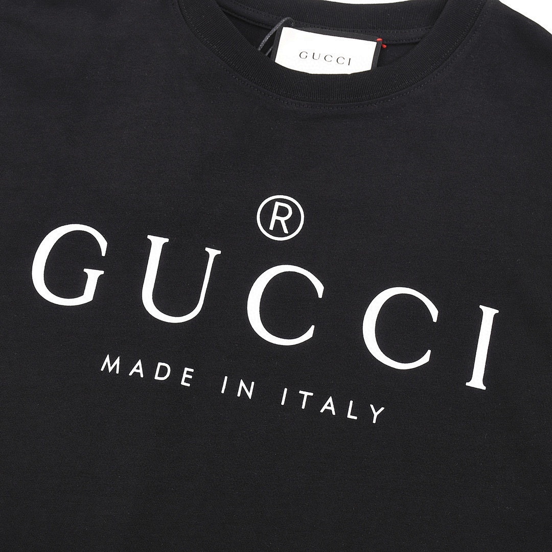 Gucci T-Shirt Style 217 detail view 1