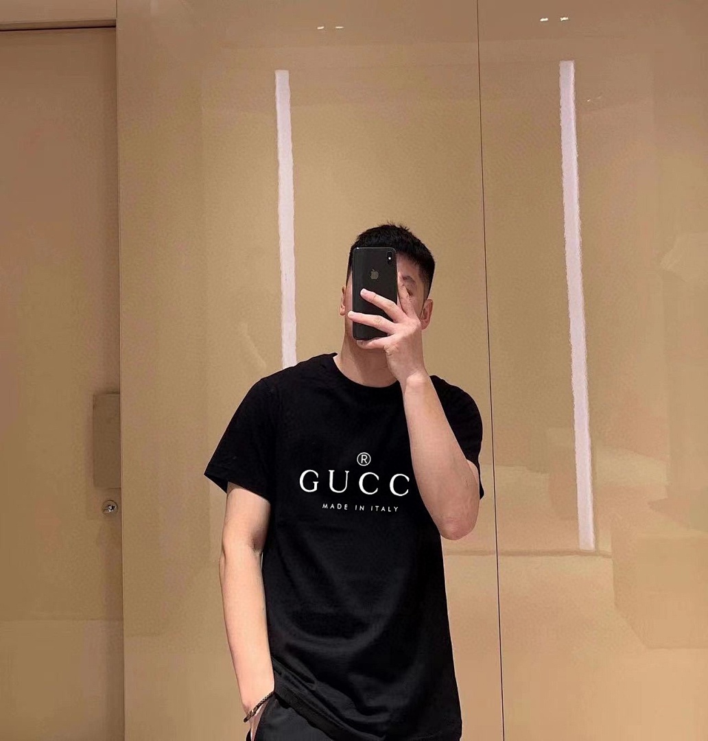 Gucci T-Shirt Style 217 detail view 5