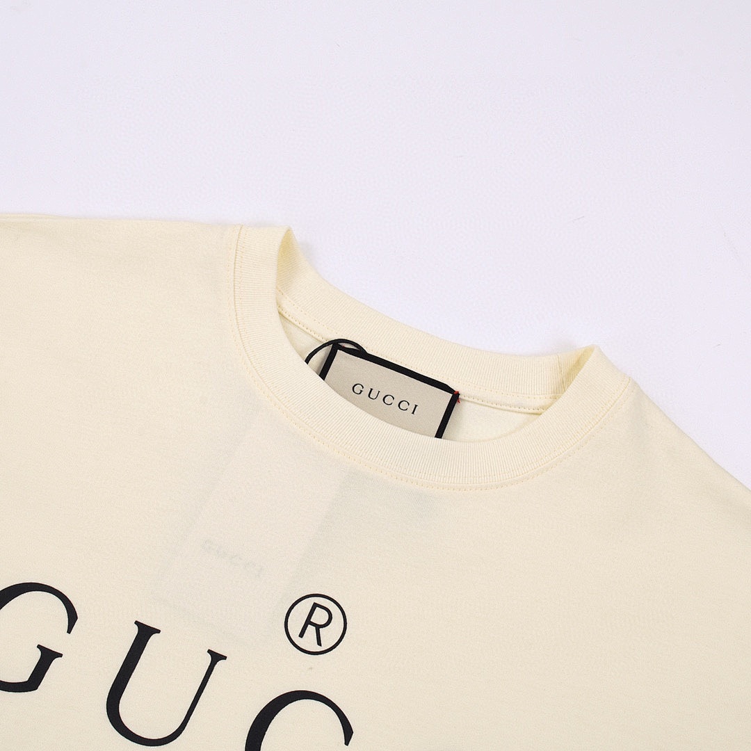 Gucci T-Shirt Style 218 detail view 3