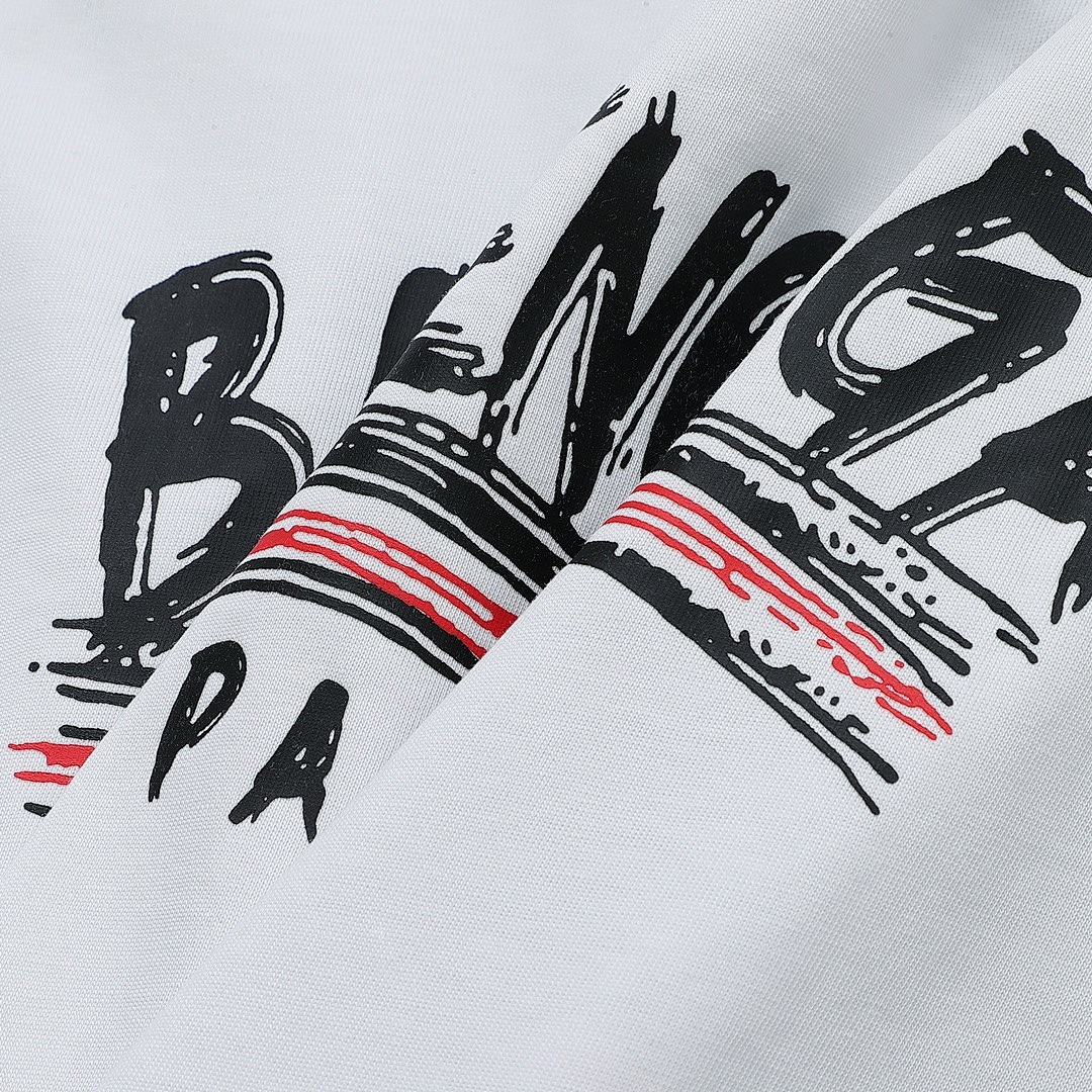 Balenciaga T-Shirt Style 178 detail view 1