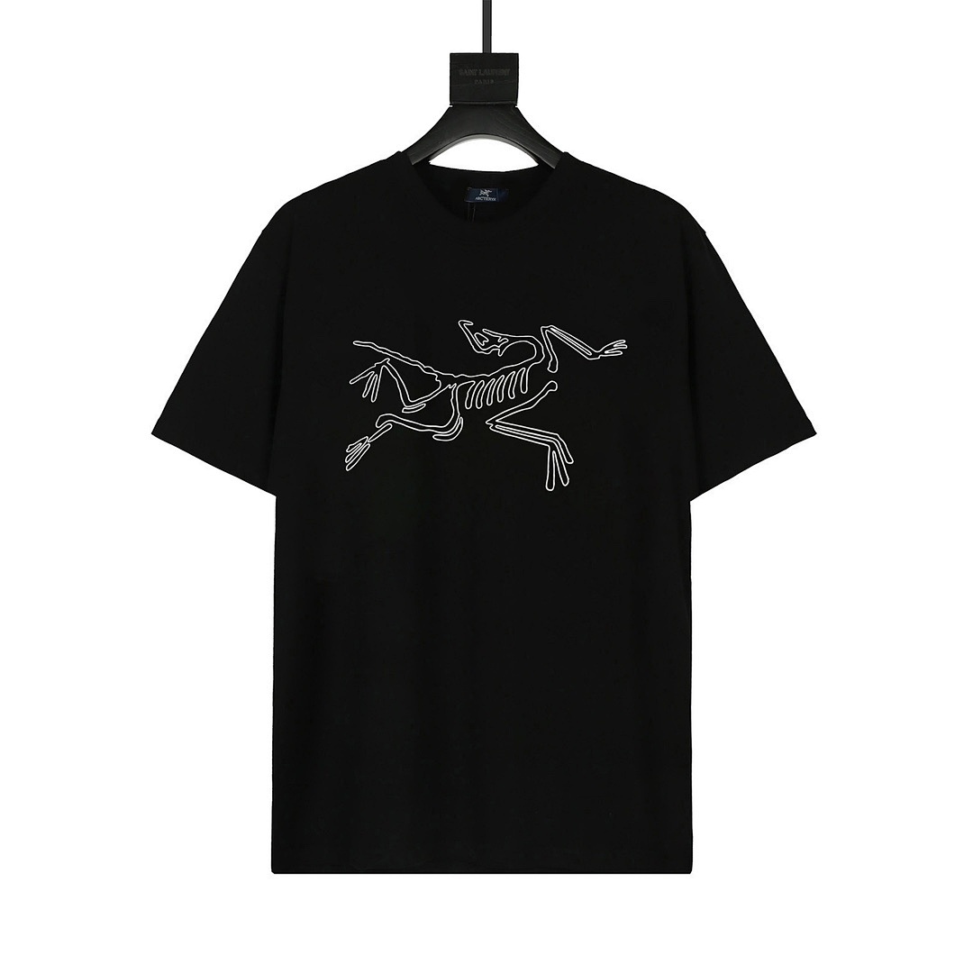 Arc'teryx T-Shirt Style 011 detail view 1