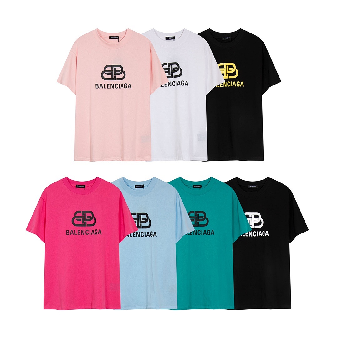 Balenciaga T-Shirt Style 186 main view