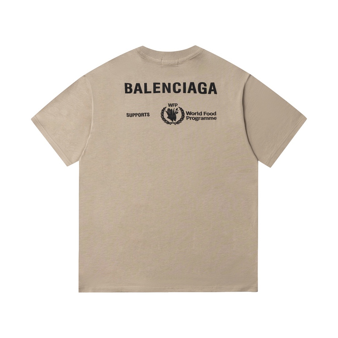 Balenciaga T-Shirt Style 195 main view