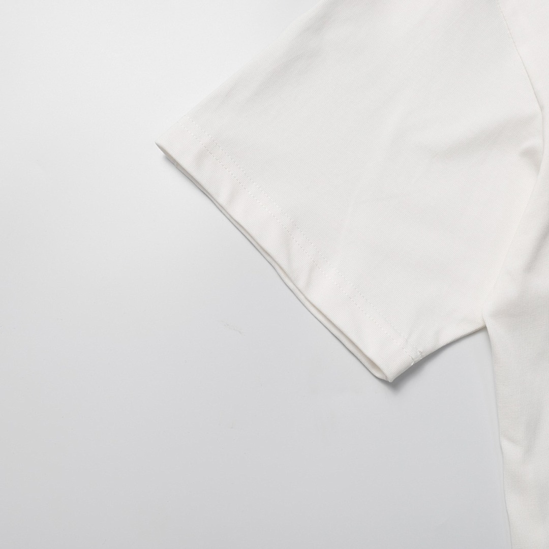 Balenciaga T-Shirt Style 200 detail view 5