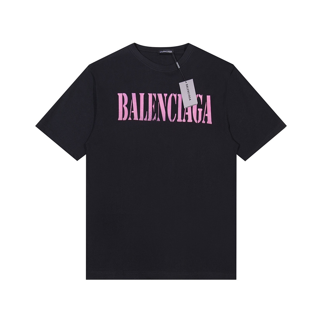 Balenciaga T-Shirt Style 208 detail view 1