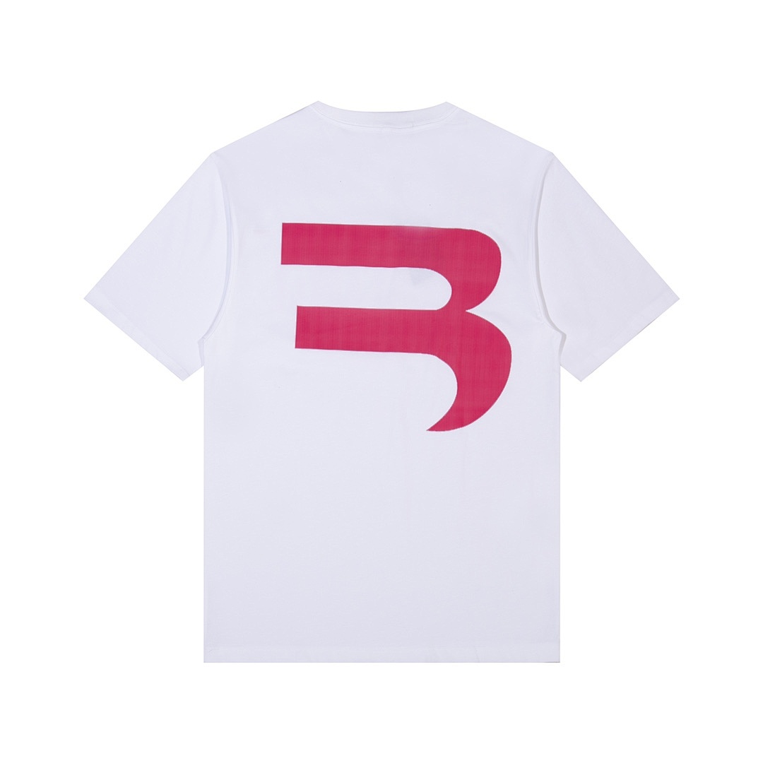Balenciaga T-Shirt Style 209 detail view 1