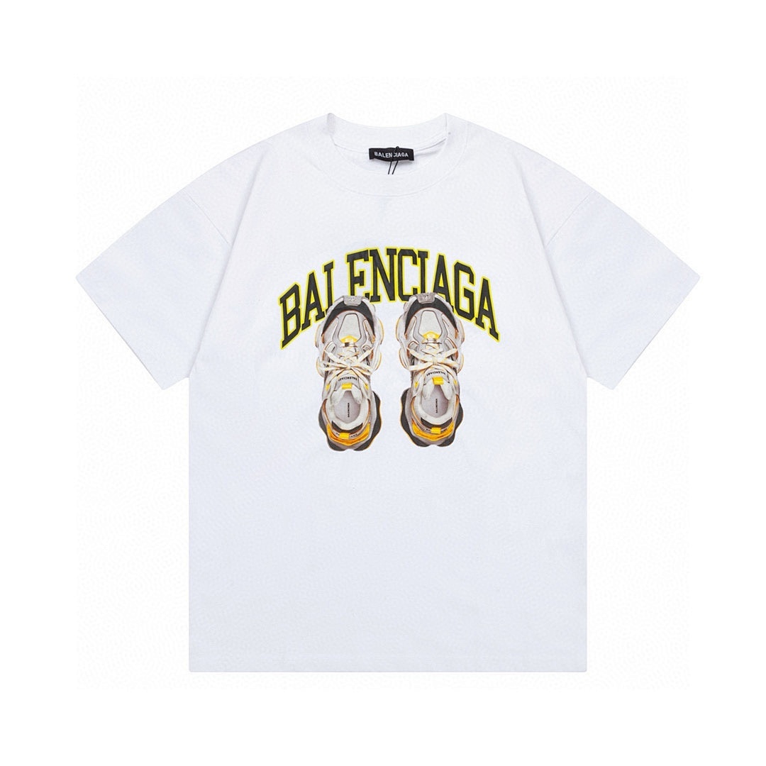 Balenciaga T-Shirt Style 220 main view