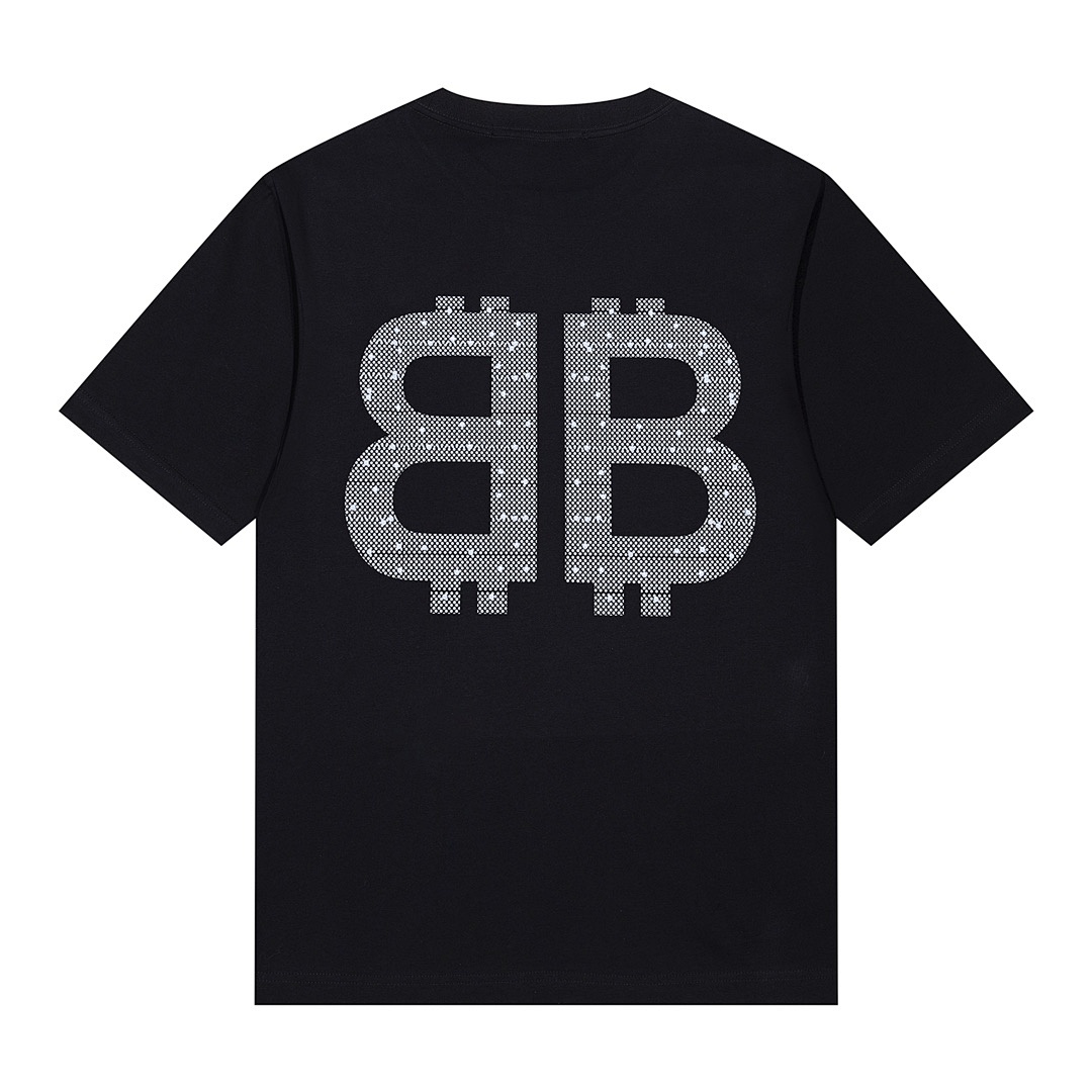Balenciaga T-Shirt Style 221 main view