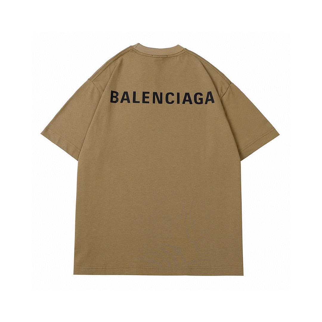 Balenciaga T-Shirt Style 235 detail view 4