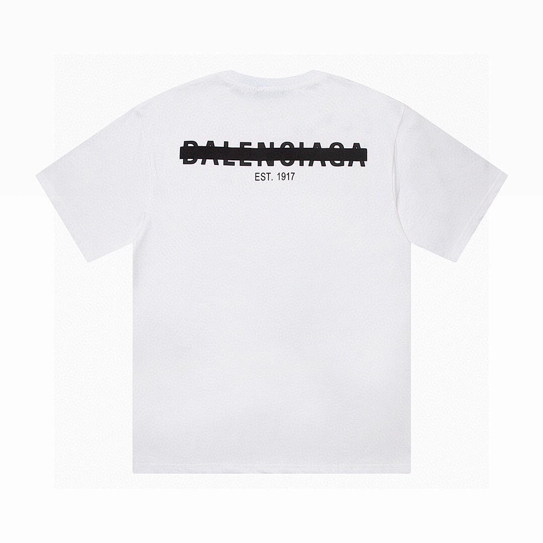 Balenciaga T-Shirt Style 242 detail view 1
