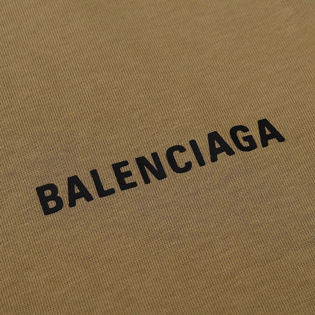 Balenciaga T-Shirt Style 262 main view