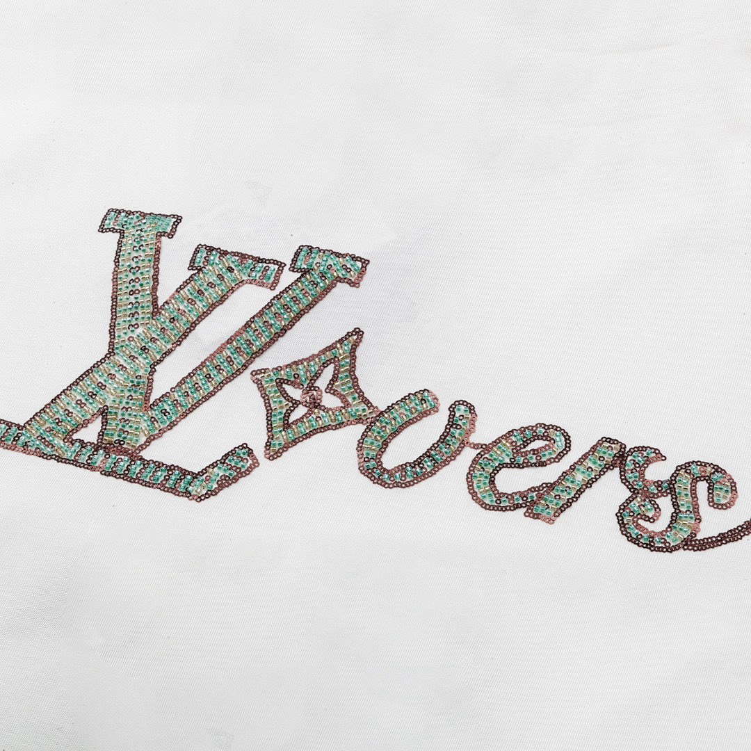 Louis Vuitton T-Shirt Style 108 detail view 3