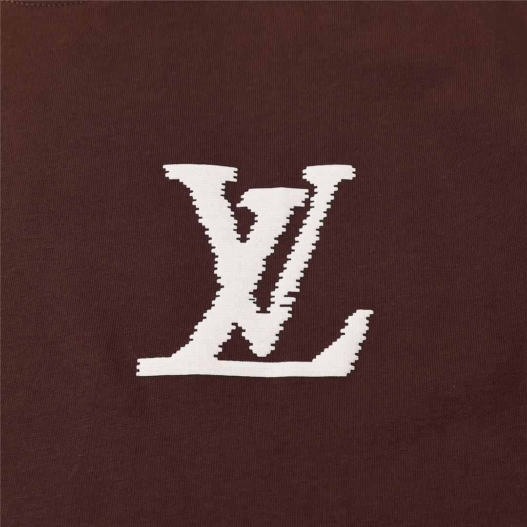 Louis Vuitton T-Shirt Style 109 detail view 6