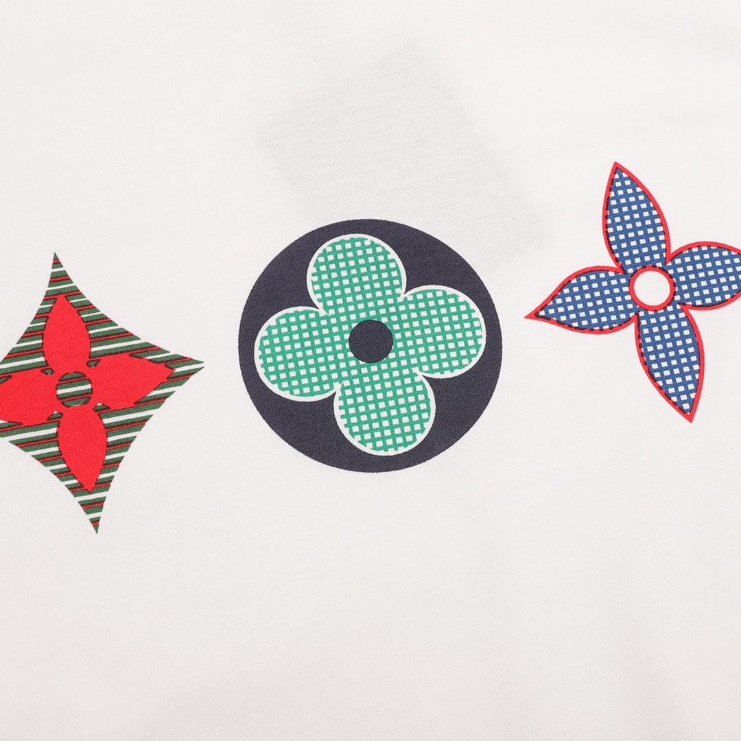 Louis Vuitton T-Shirt Style 111 detail view 3