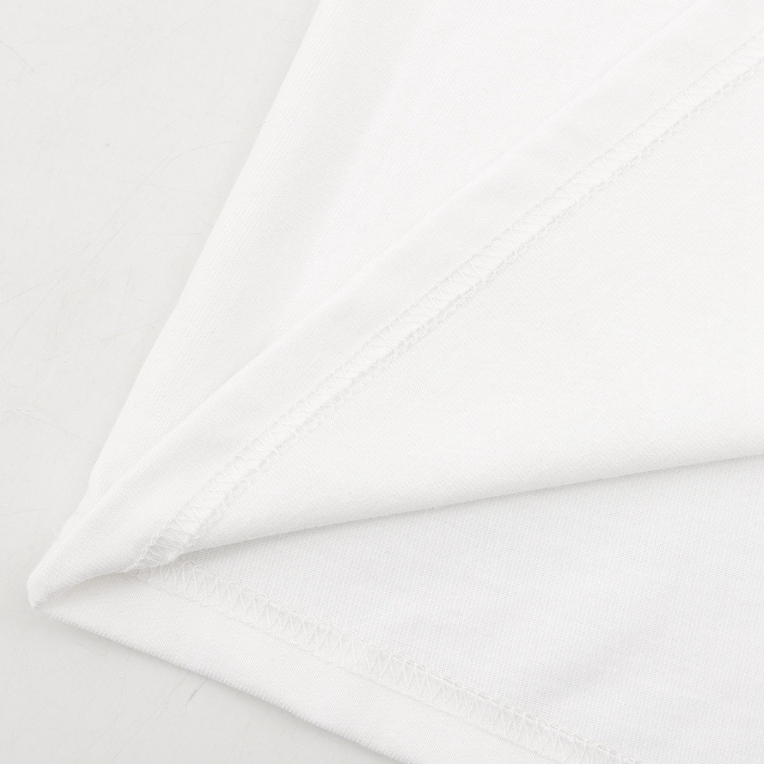 Louis Vuitton T-Shirt Style 112 detail view 6