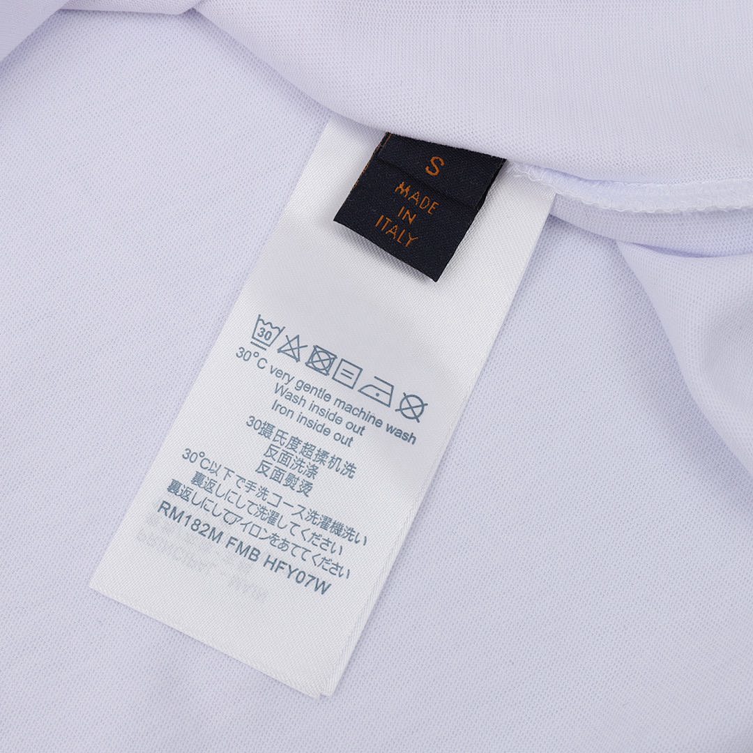 Louis Vuitton T-Shirt Style 147 detail view 2