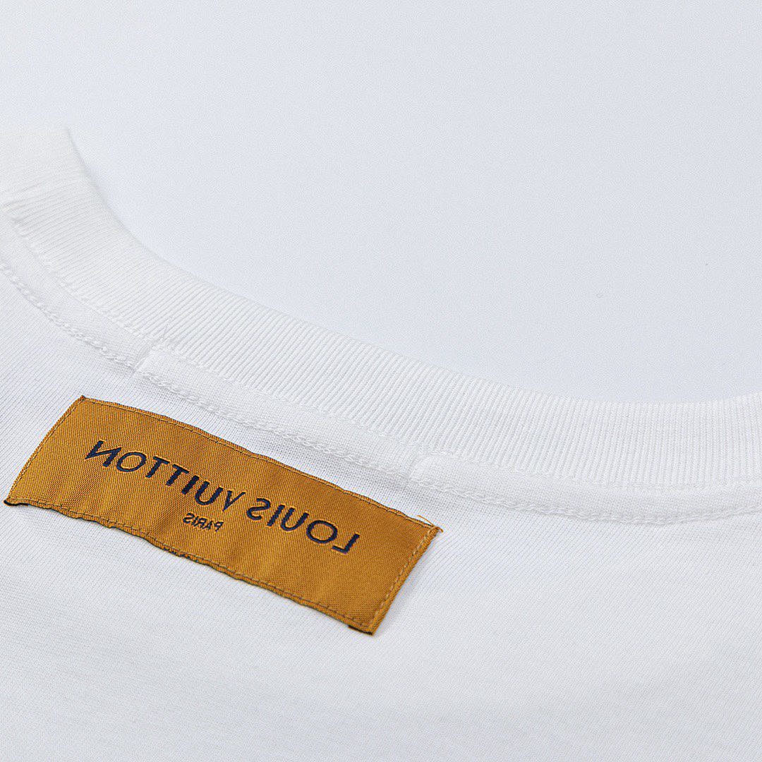 Louis Vuitton T-Shirt Style 148 detail view 1