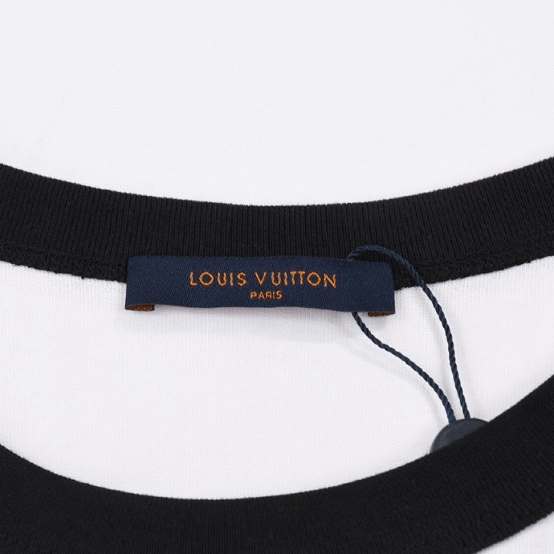 Louis Vuitton T-Shirt Style 160 detail view 2