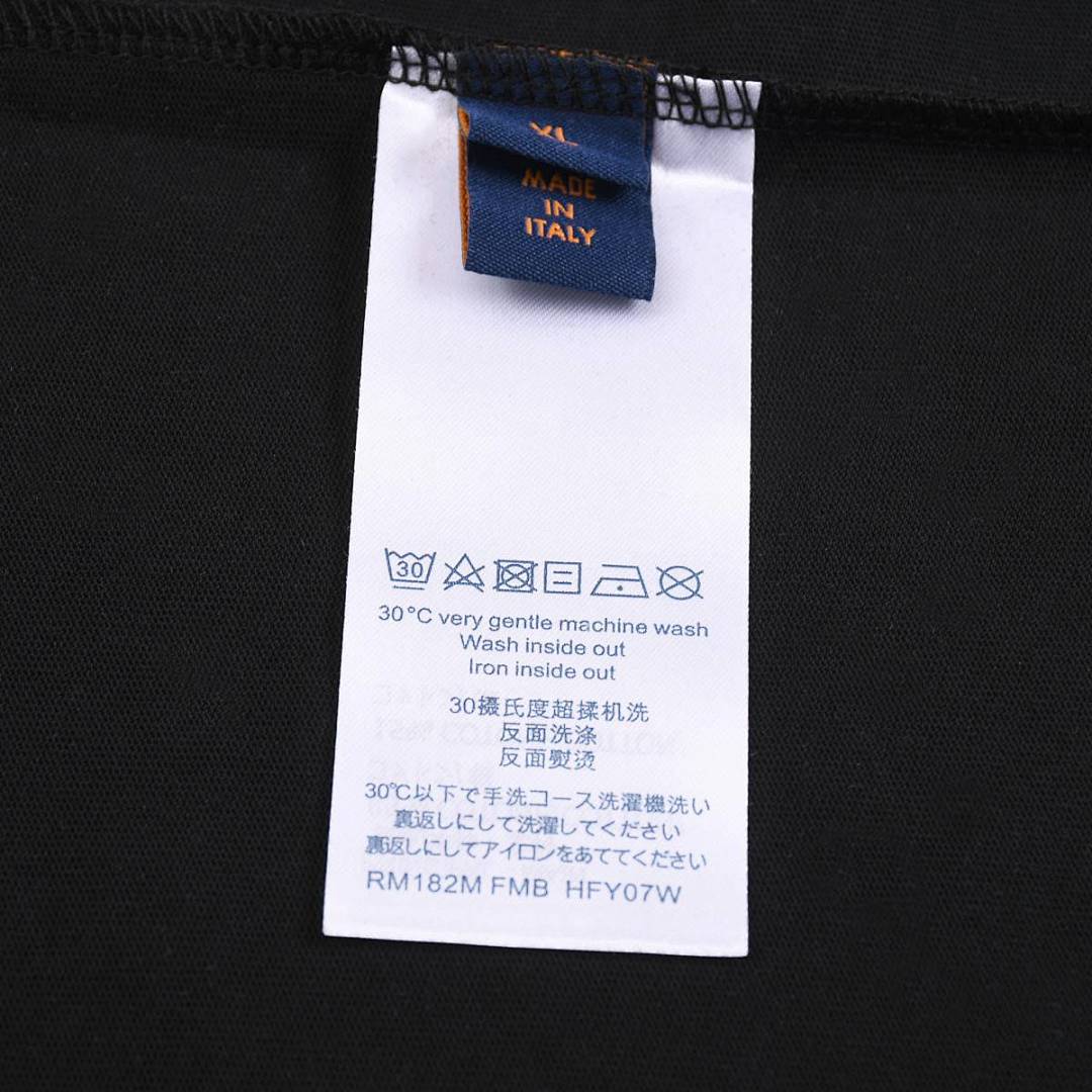 Louis Vuitton T-Shirt Style 164 detail view 5