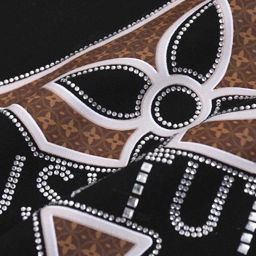 Louis Vuitton T-Shirt Style 166 detail view 2