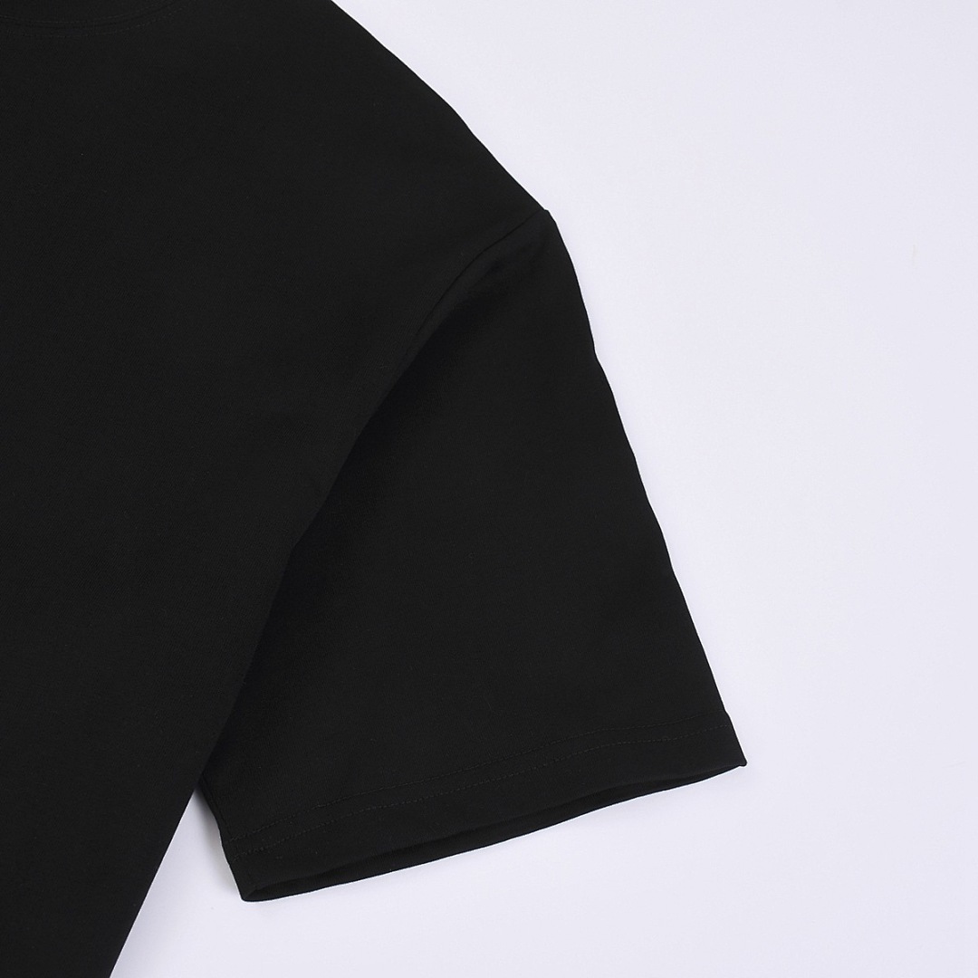 Louis Vuitton T-Shirt Style 170 detail view 2