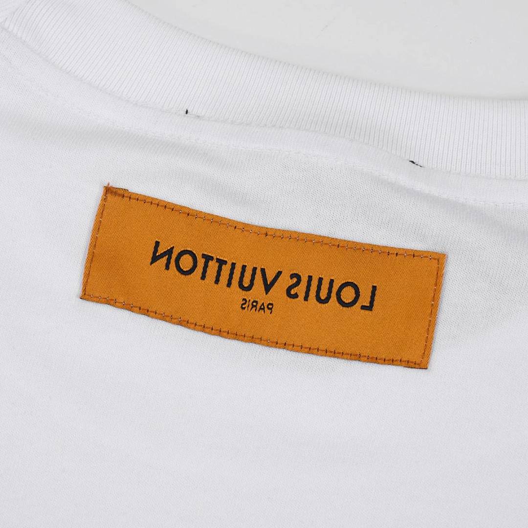 Louis Vuitton T-Shirt Style 171 detail view 4