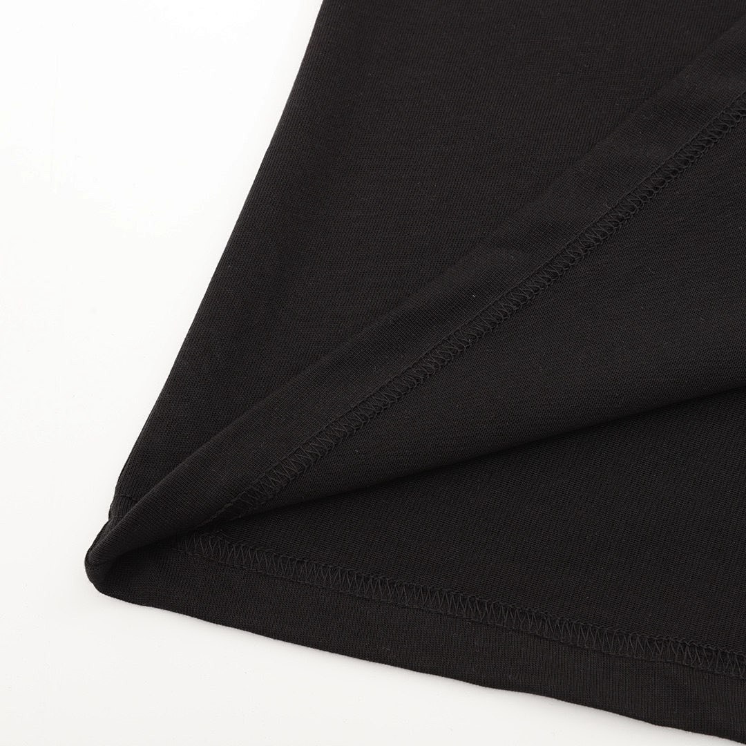 Louis Vuitton T-Shirt Style 194 detail view 1
