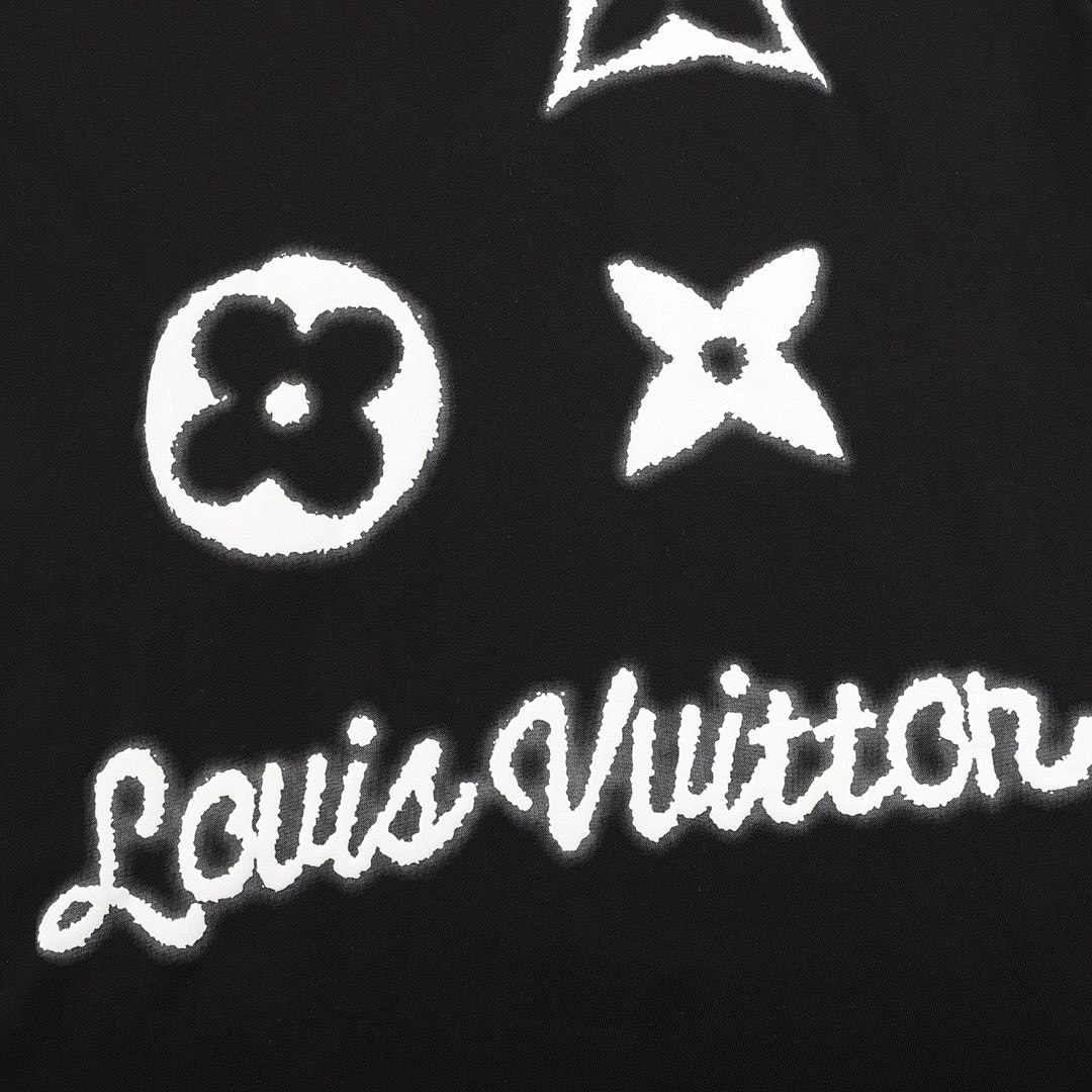 Louis Vuitton T-Shirt Style 212 detail view 2