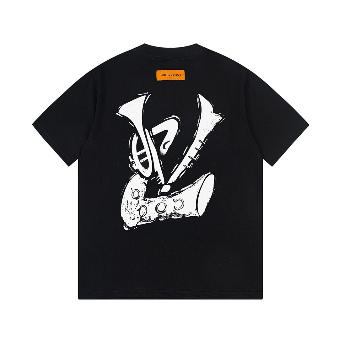Louis Vuitton T-Shirt Style 220 main view