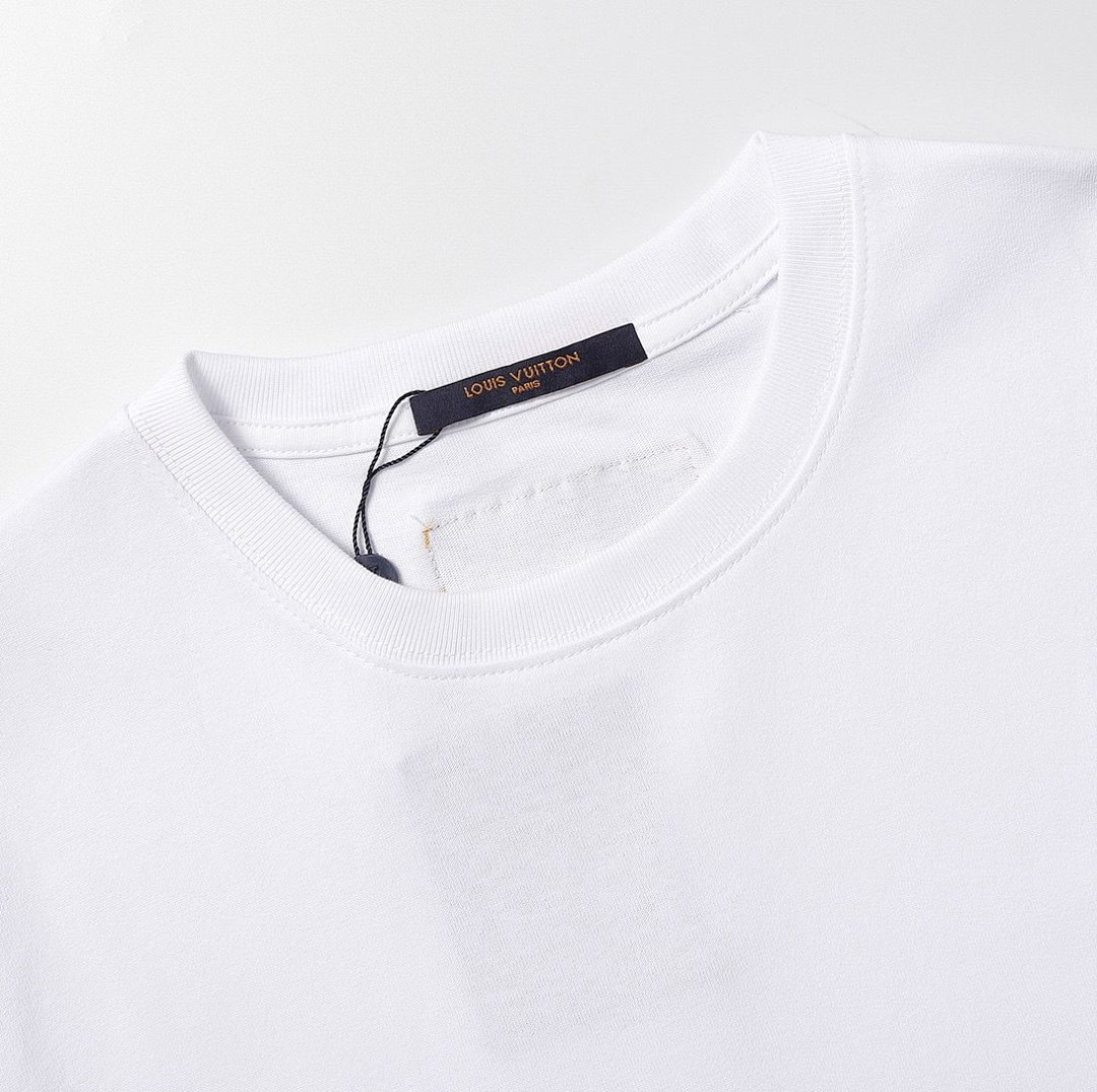 Louis Vuitton T-Shirt Style 222 detail view 6