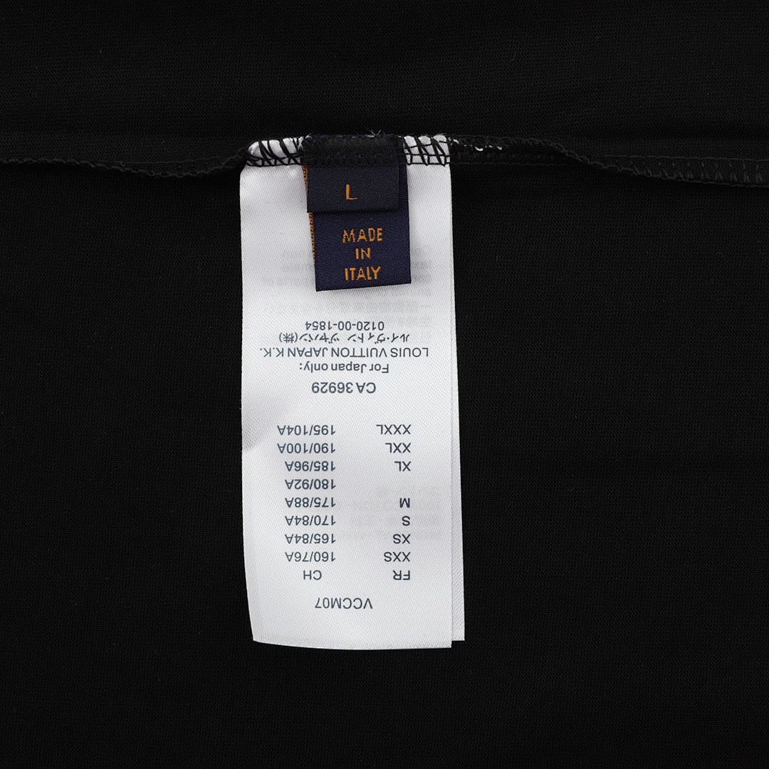Louis Vuitton T-Shirt Style 244 main view