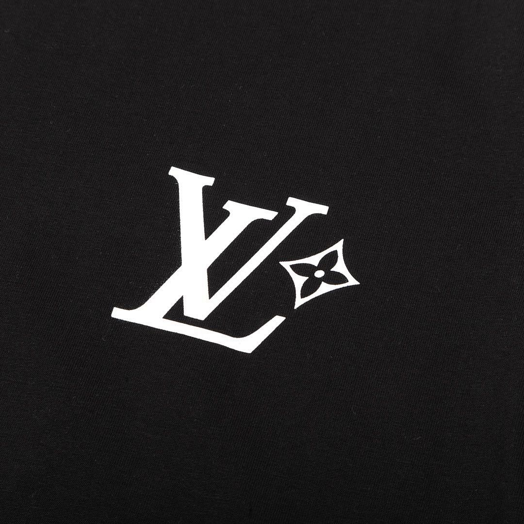 Louis Vuitton T-Shirt Style 324 detail view 5