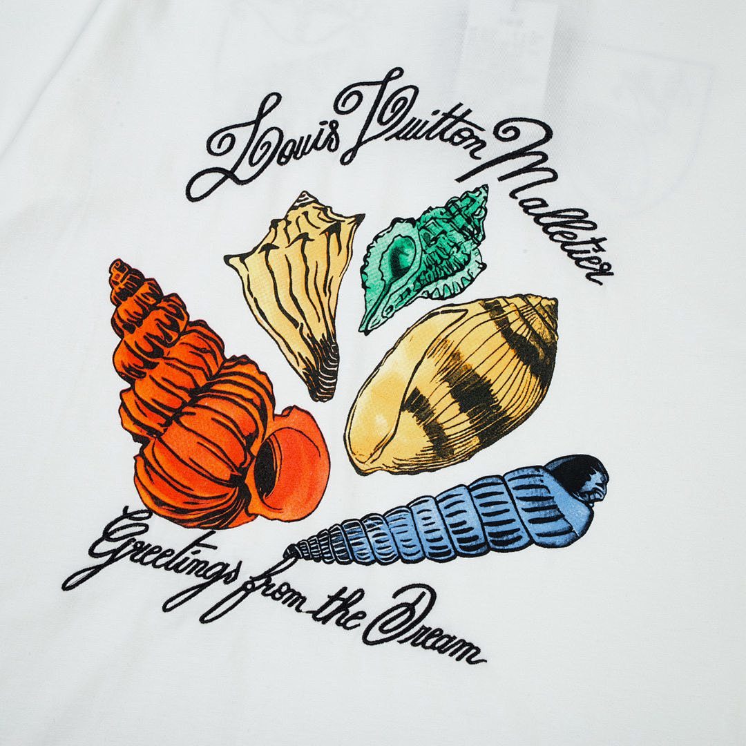 Louis Vuitton T-Shirt Style 325 detail view 3