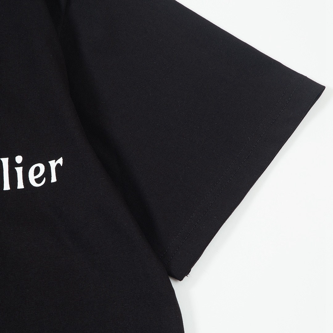 Louis Vuitton T-Shirt Style 327 detail view 6