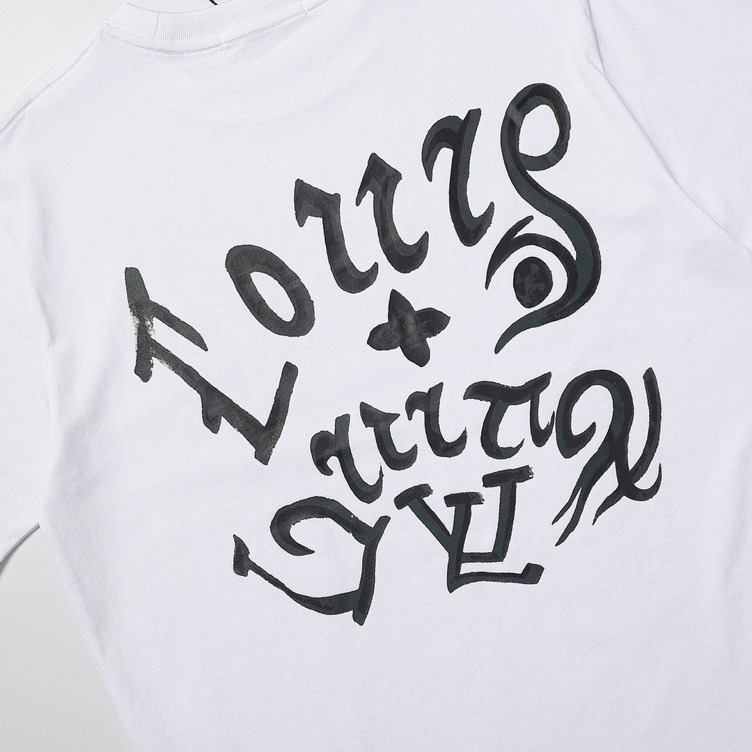 Louis Vuitton T-Shirt Style 329 detail view 4