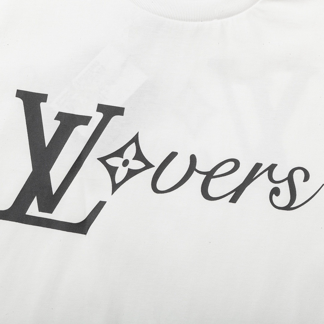 Louis Vuitton T-Shirt Style 333 detail view 4