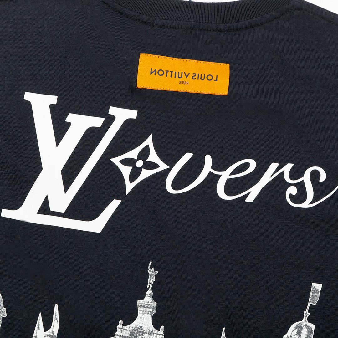 Louis Vuitton T-Shirt Style 334 main view