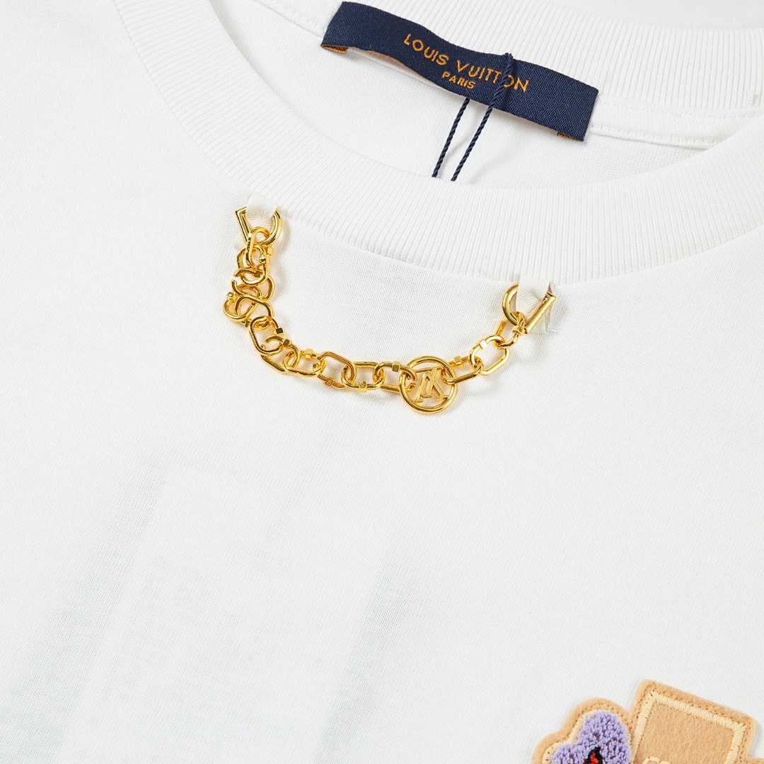 Louis Vuitton T-Shirt Style 340 detail view 2