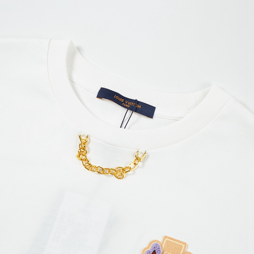 Louis Vuitton T-Shirt Style 340 detail view 4