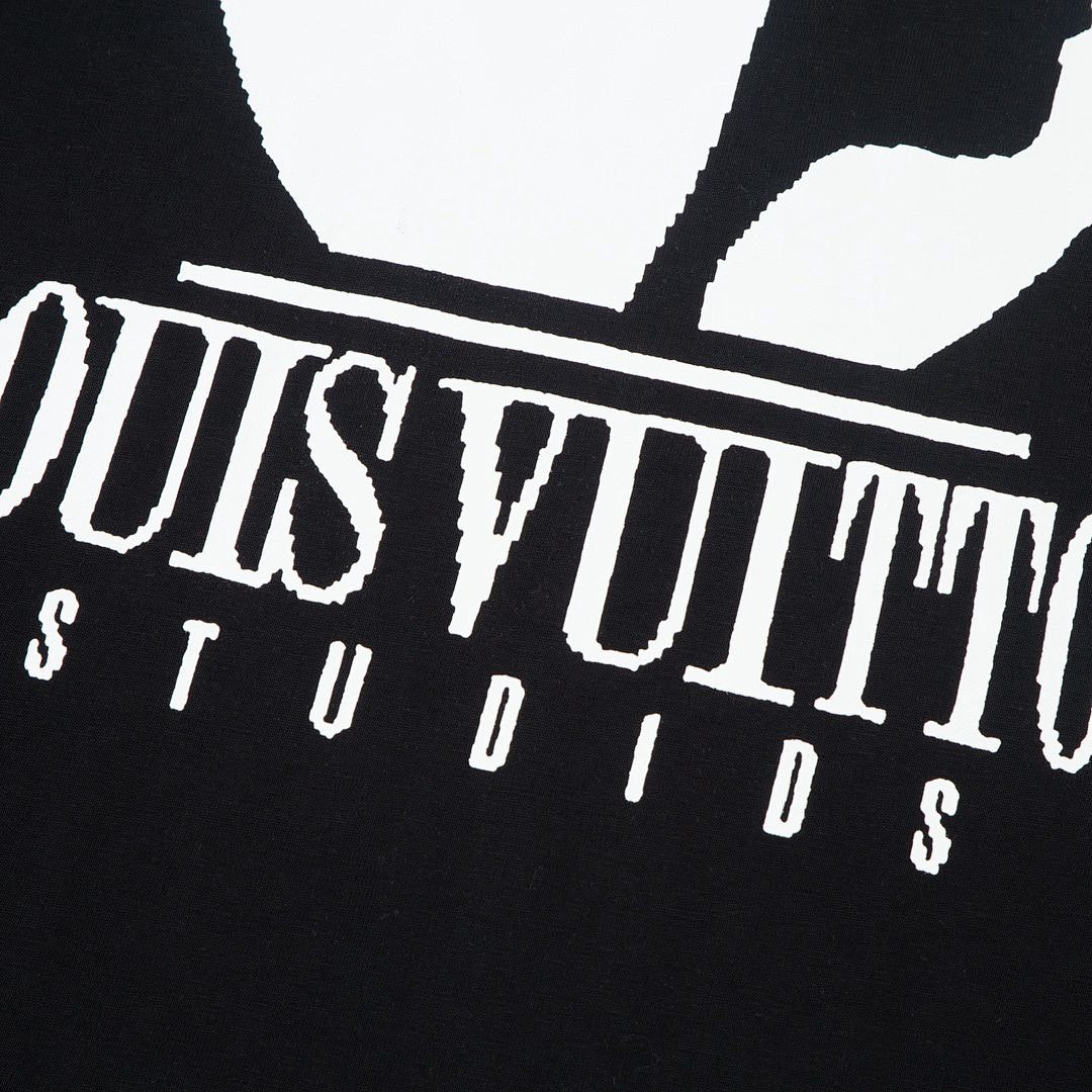 Louis Vuitton T-Shirt Style 342 main view