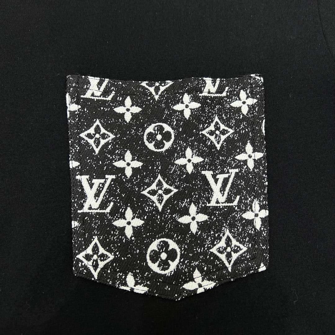 Louis Vuitton T-Shirt Style 343 detail view 5
